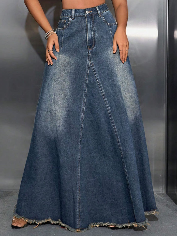 Chic High-Waisted Denim Skirt with Trendy Raw Hem and Functional Pockets