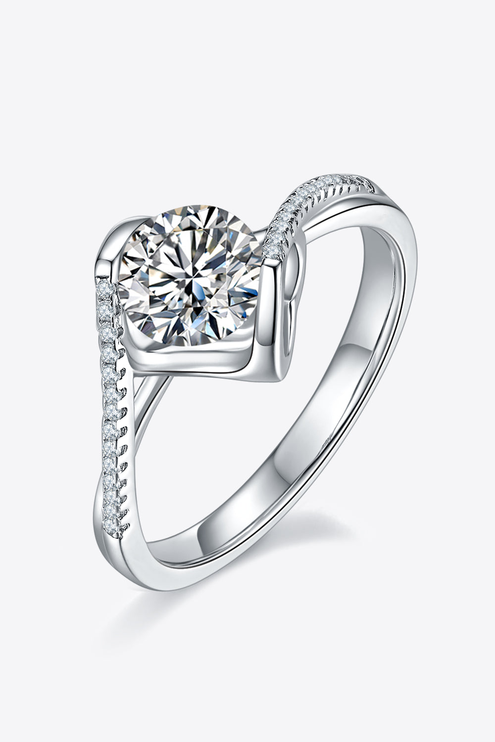 1 Carat Moissanite 925 Sterling Silver Twisted Ring Design