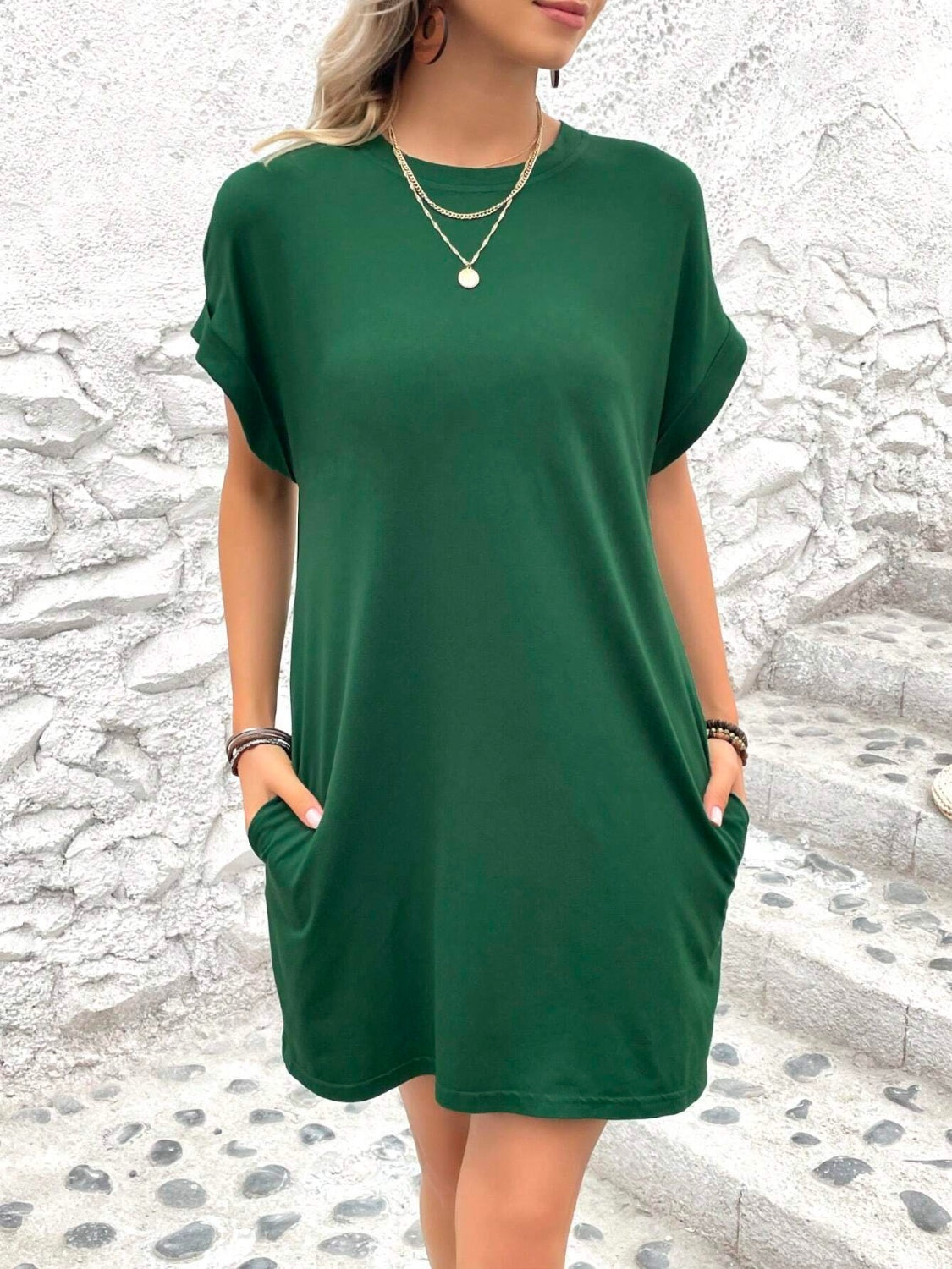 Effortless Elegance Short Sleeve Round Neck Mini Dress for All Occasions