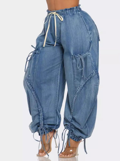 Women’s Slimming Straight Leg Jeans with Elastic Waistband