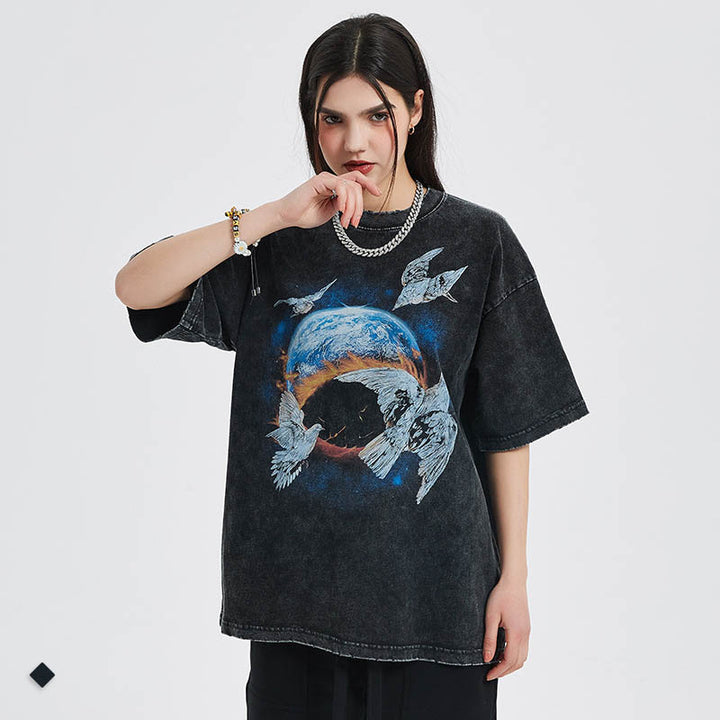 Urban Casual Pigeon Graphic Oversized T-Shirt for Men - Must-Have Short Sleeve Fashion Staple