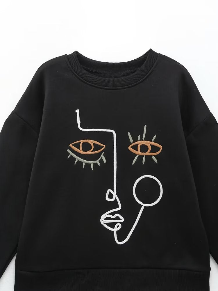 Chic Abstract Embroidered Fleece Hoodie for Women Zevity