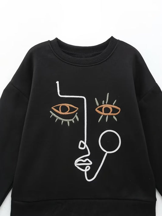 Chic Abstract Embroidered Fleece Hoodie for Women Zevity