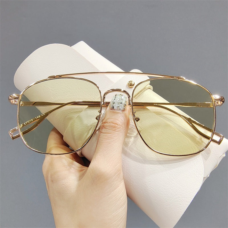 Irregular retro sunglasses, casual and personalized UV resistant sunglasses