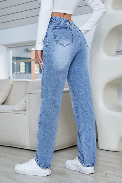 Straight Jeans with Pockets for Everyday Comfort and Style
