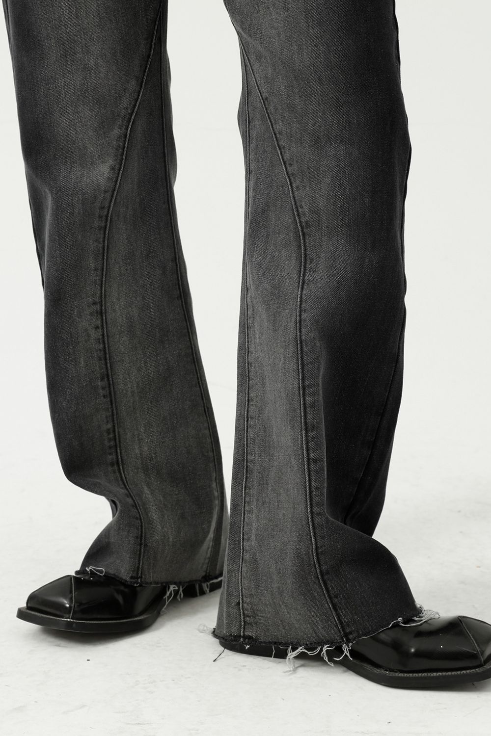 Frayed Hem Jeans with Pockets for Everyday Style Wear