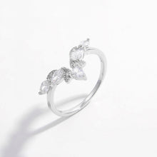 Inlaid Zircon 925 Sterling Silver Ring for Elegant Style
