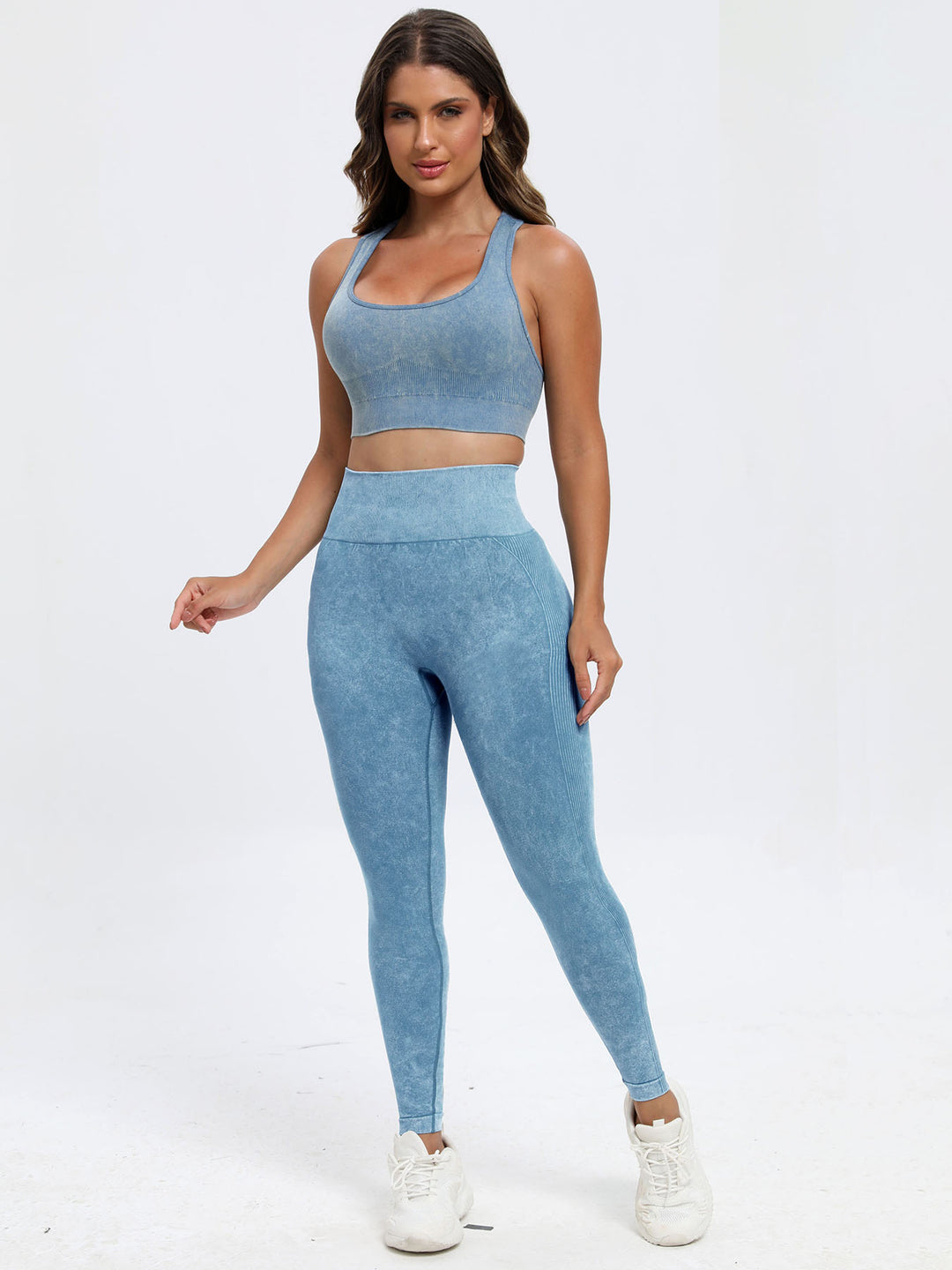 Scoop Neck Activewear Ensemble with Wide-Strapped Top and Fitted Pants