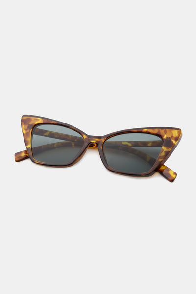 Chic Acetate Cat Eye Sunglasses