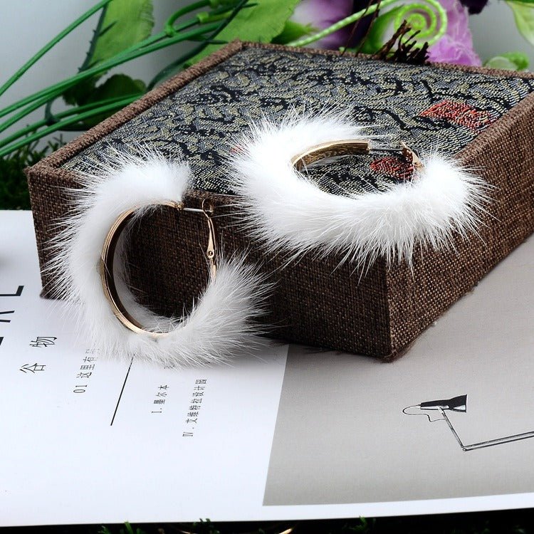 Autumn And Winter Mink Hair Big Circle Ear Ring