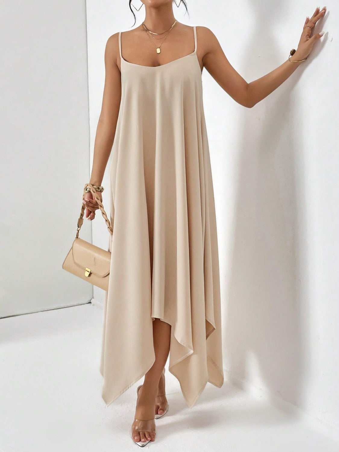 Sophisticated Scoop Neck Midi Dress for Effortless Elegance
