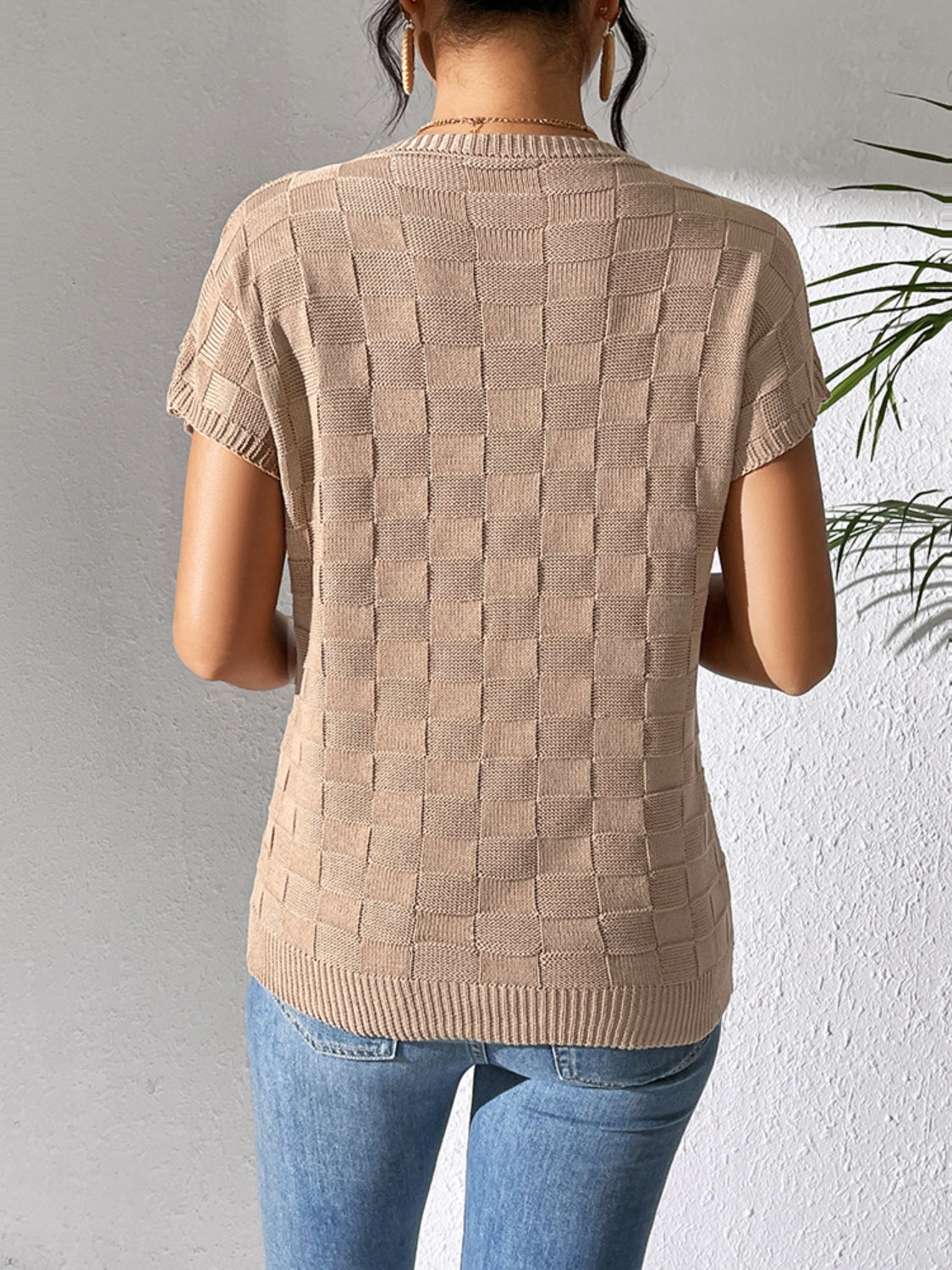 Round Neck Short Sleeve Knit Top for Effortless Style