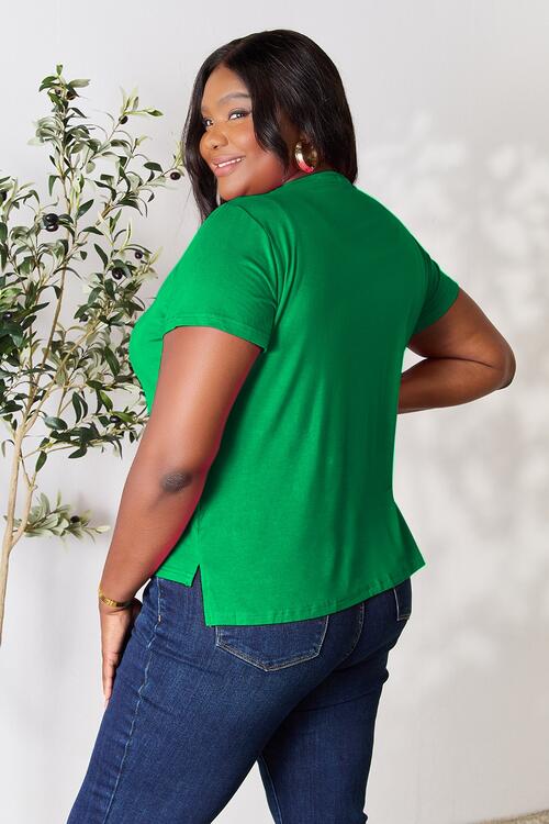 Essential Plus Size Round Neck Comfort Tee