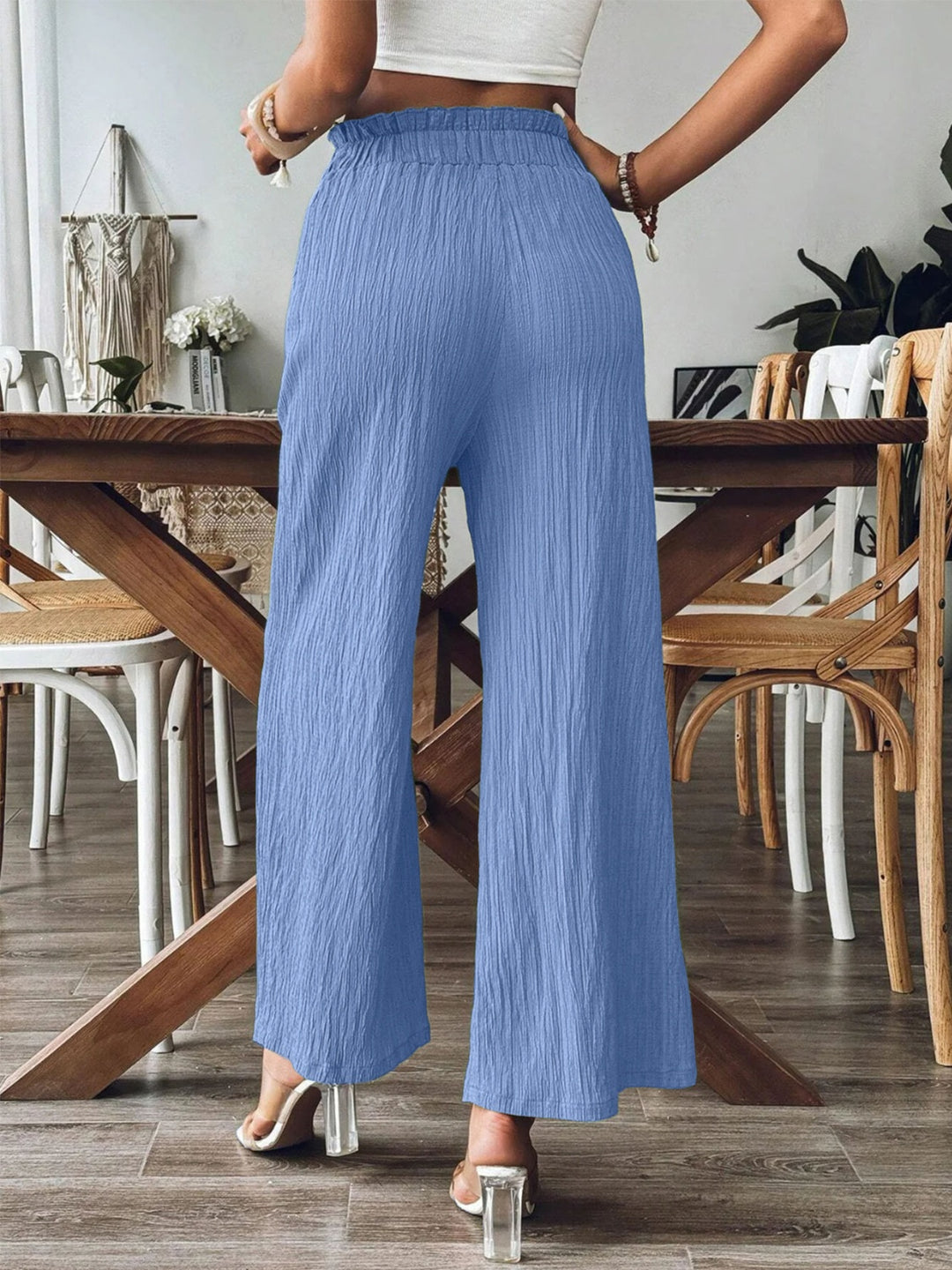 Chic Wide Leg Trousers with Elastic Waist and Pockets