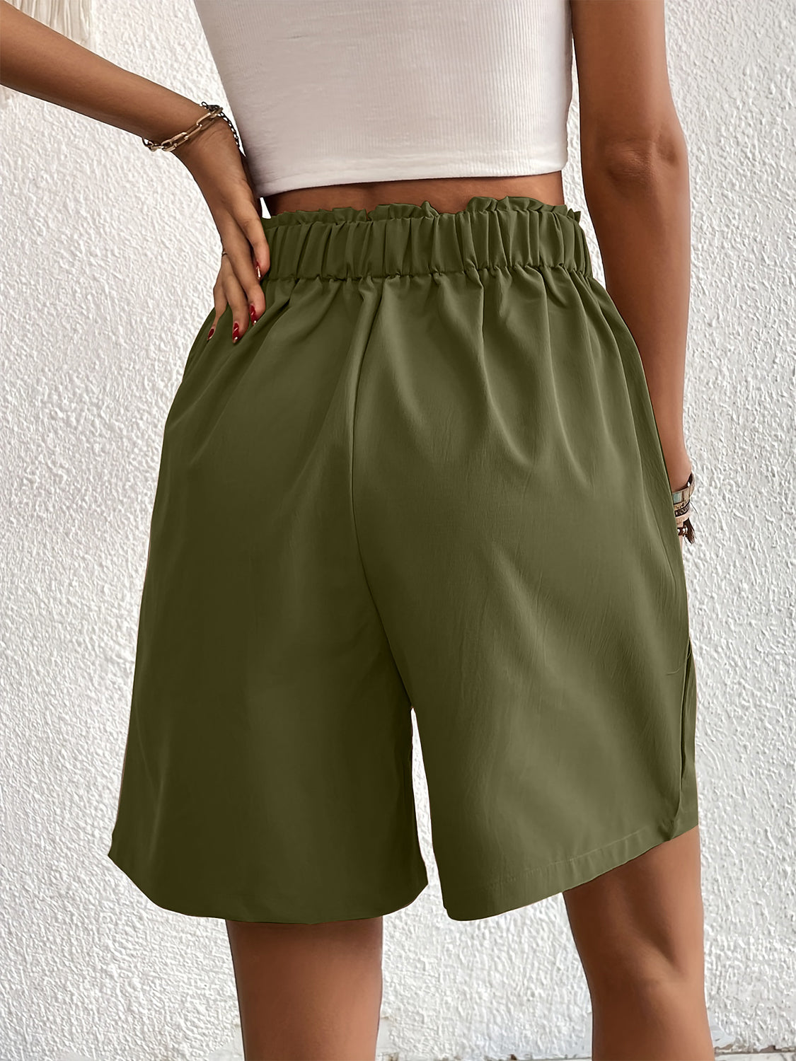Elegant Ruched Elastic Waist Shorts with Pockets for Women