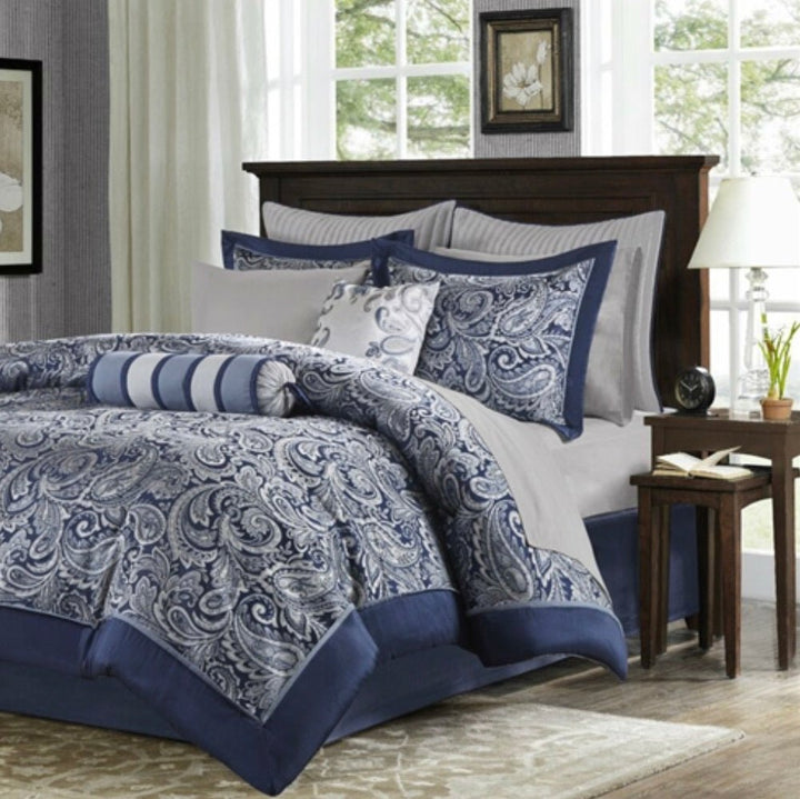 California King 12-piece Reversible Cotton Comforter Set in Navy Blue and White