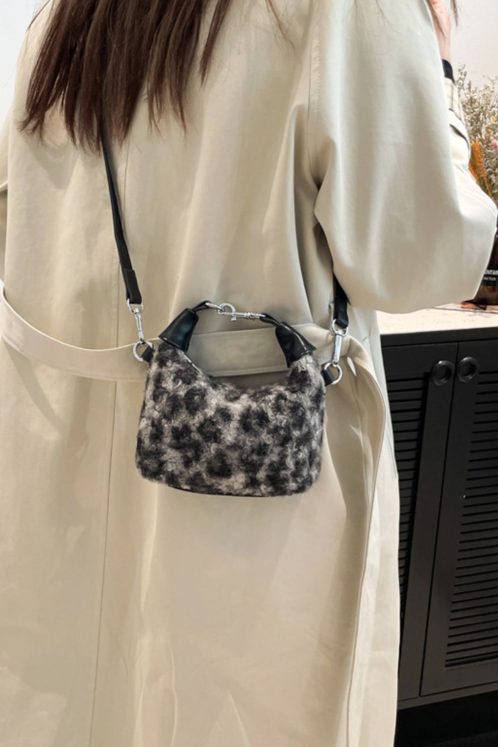 Fuzzy Polyester Mini Handbag with Zipper