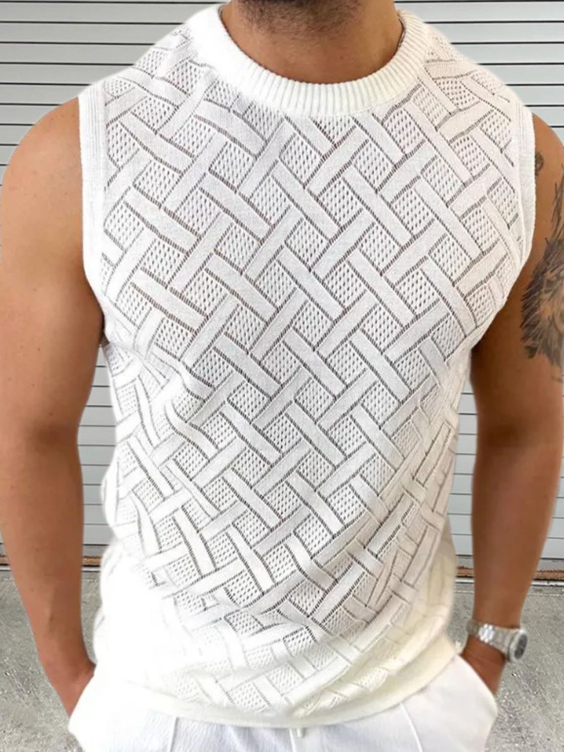Men's Round Neck Sleeveless Eyelet Knit Top for Casual Wear