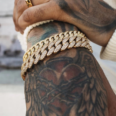 Cuban Link Bracelet For Men And Women Unisex Jewelry Timeless Elegant Accessory Must Have