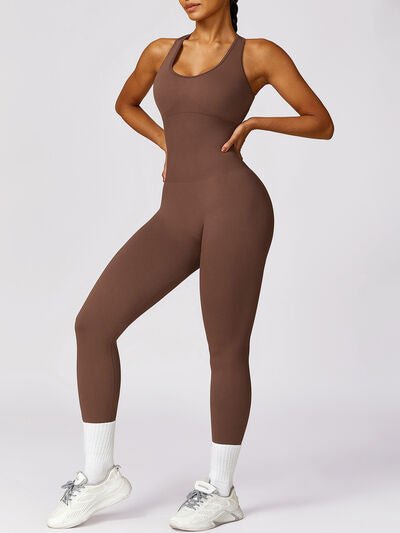 Athletic Cutout Back Jumpsuit for Active Lifestyle Fashion