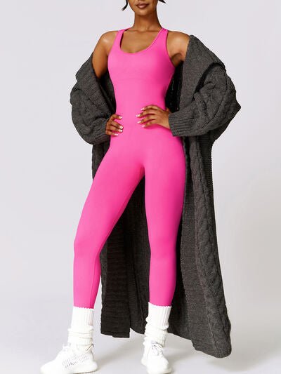 Athletic Cutout Back Jumpsuit for Active Lifestyle Fashion