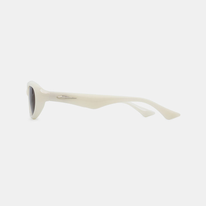 Chic Polycarbonate Cat Eye Sunglasses for Stylish Protection