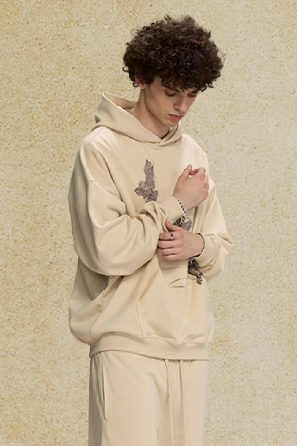 Men's Graphic Long Sleeve Hoodie with Kangaroo Pocket Style