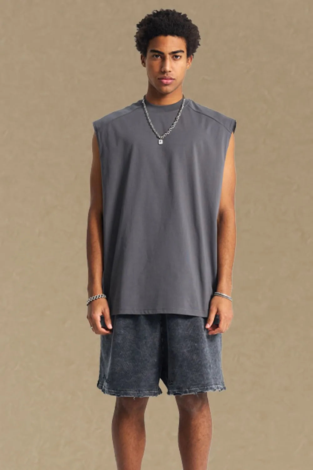 Men's Solid Color Round Neck Tank for Ultimate Comfort