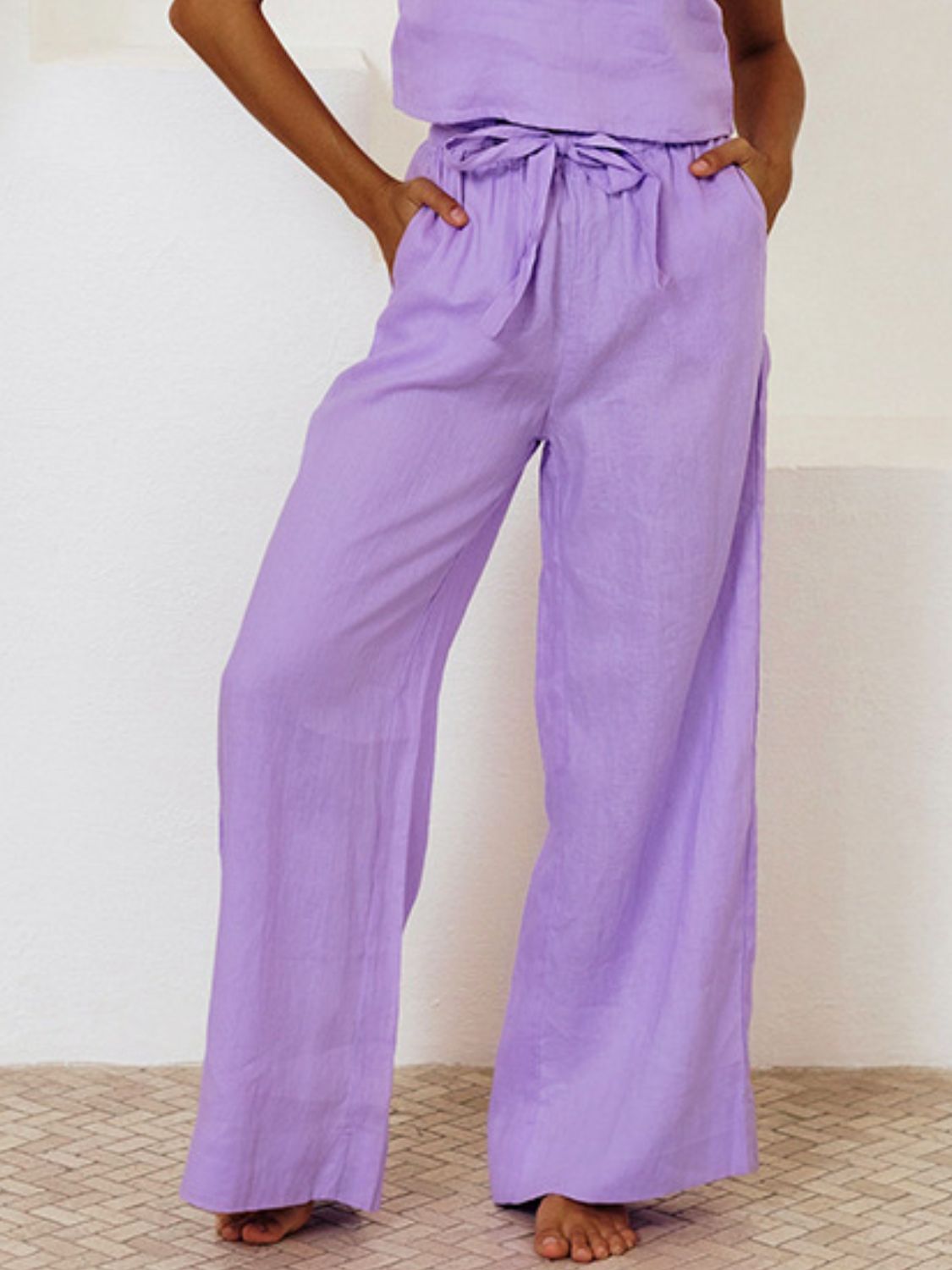 Elegant Square Neck Sleeveless Top and Trousers Set Sale