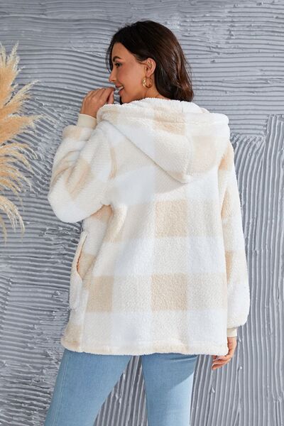 Chic Plaid Long Sleeve Hooded Coat for Stylish Comfort