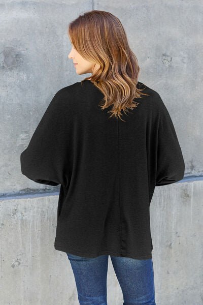 Essential Long Sleeve Round Neck Tee for Any Occasion