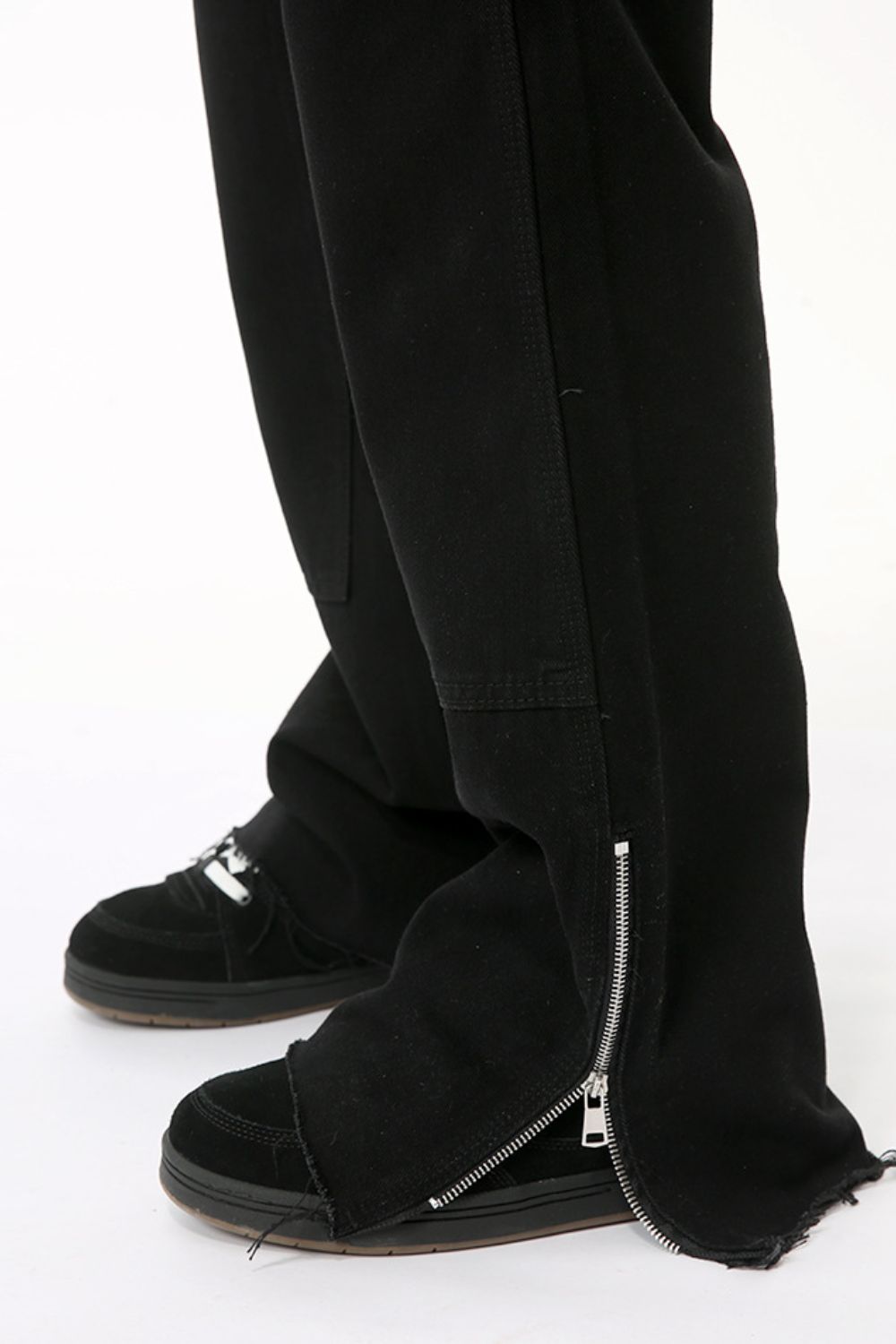 Men's Raw Hem Bootcut Jeans with Zip-Up Sides for Style