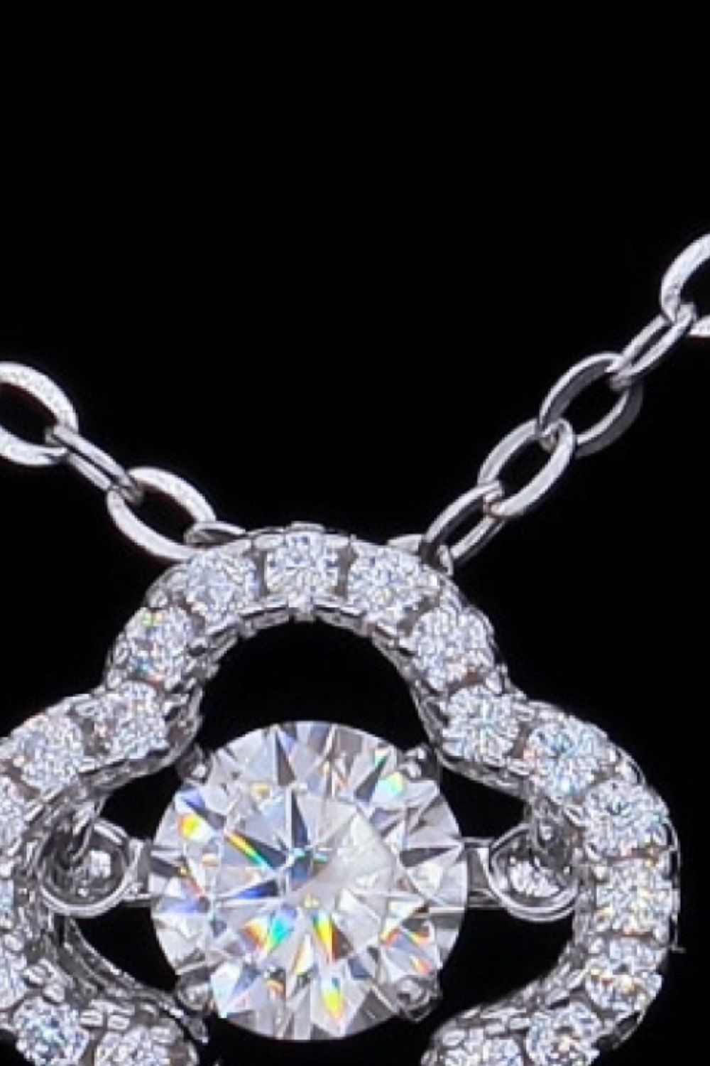 925 Sterling Silver Moissanite Flower Pendant Necklace Beauty