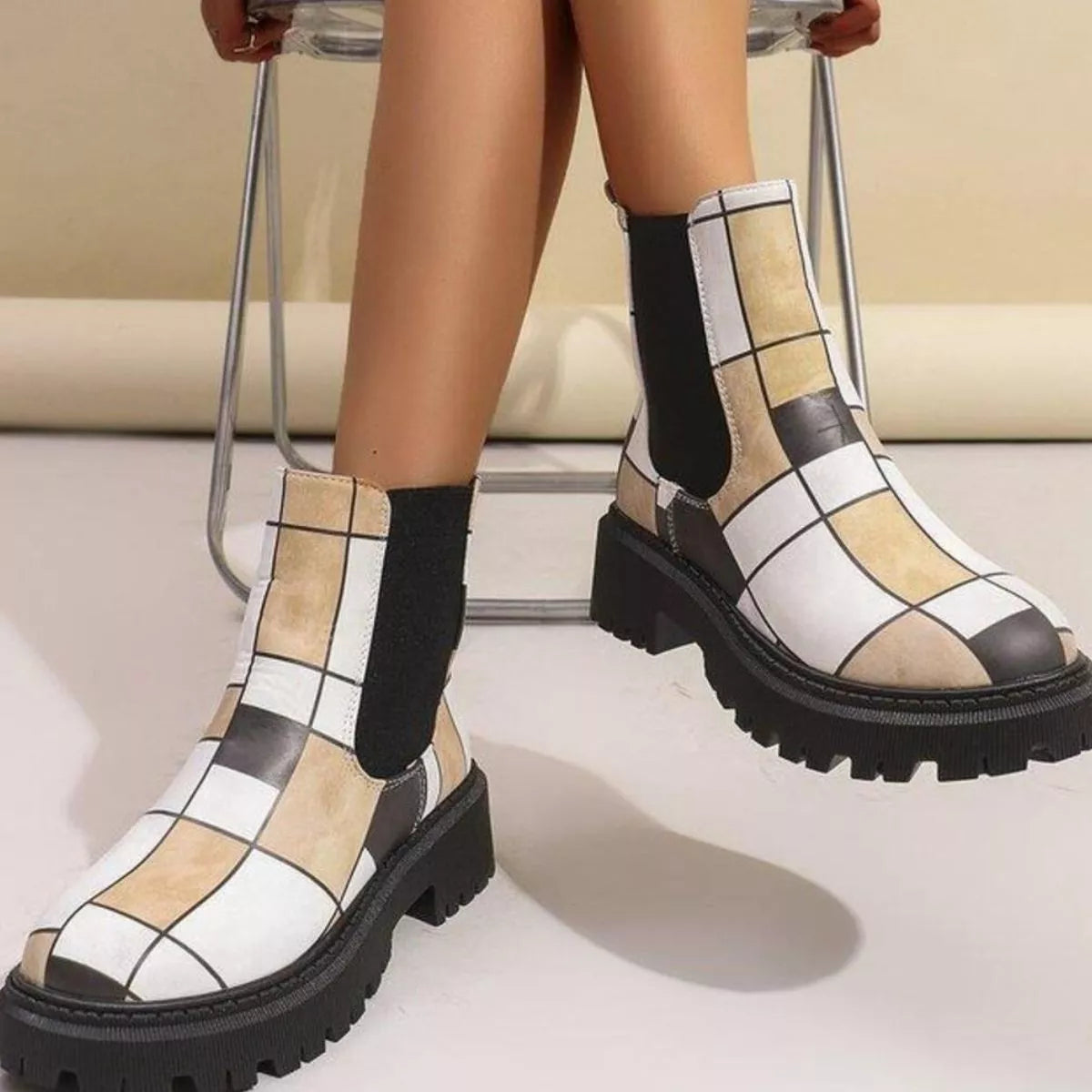 Round Toe Chunky Heel Ankle Boots