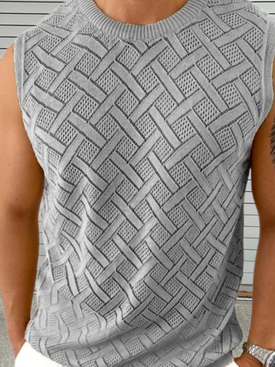 Men's Round Neck Sleeveless Eyelet Knit Top for Casual Wear