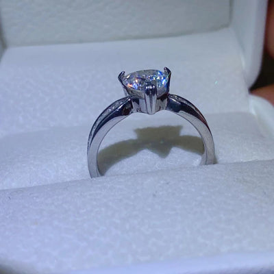 1 Carat Moissanite 925 Sterling Silver Ring for Women