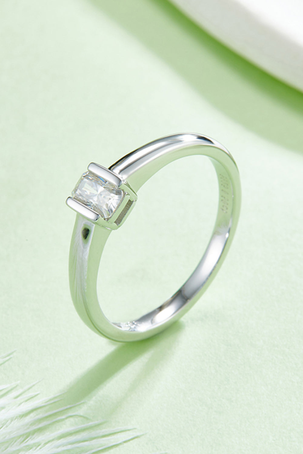 Moissanite 925 Sterling Silver Solitaire Ring for Elegance