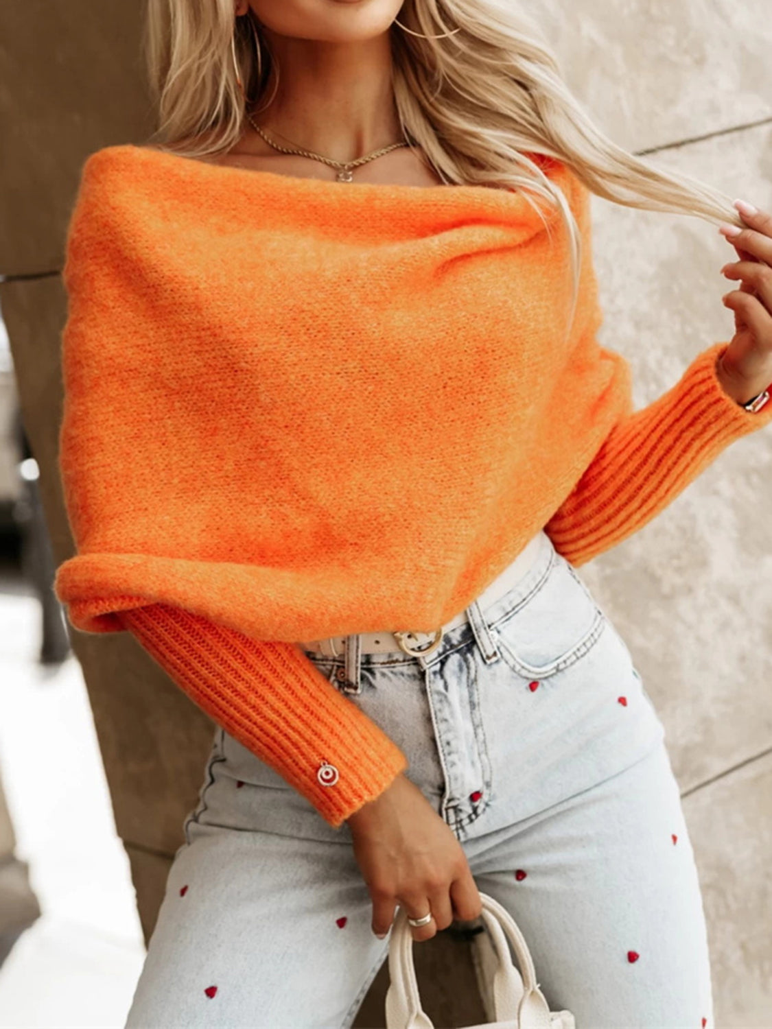 Long Sleeve Cropped Knit Top for Stylish Everyday Wear