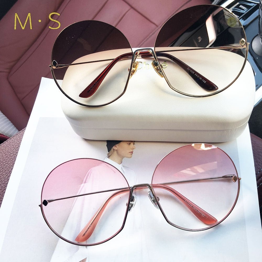 Luxury UV400 Designer Sunglasses for Women - Classic Fashion Eyewear with Mirror Effect Lenses