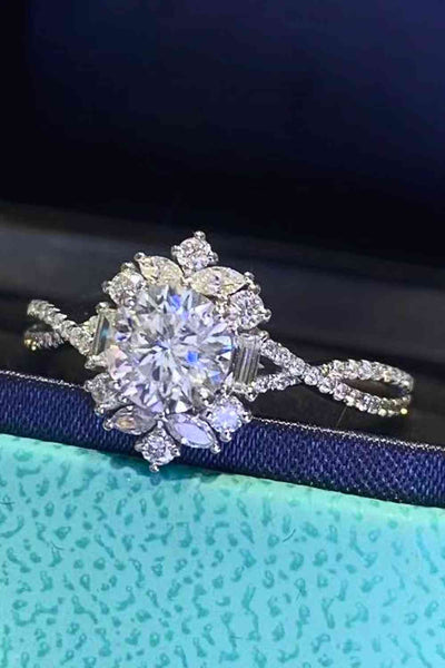 Floral 2 Carat Moissanite Crisscross Ring for Elegance