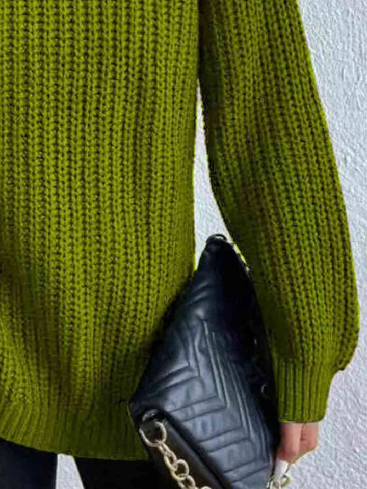 Chic Turtleneck Ribbed Sweater with Trendy Side Slits