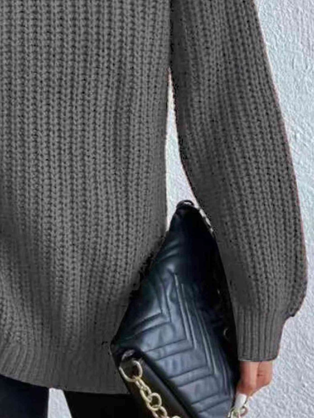 Chic Turtleneck Ribbed Sweater with Trendy Side Slits