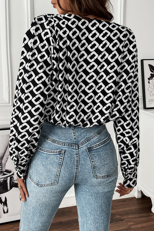 Elegant Geometric V-Neck Blouse with Long Sleeves