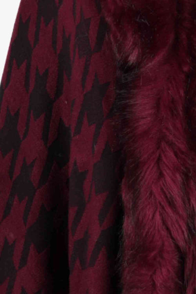 Elegant Houndstooth Fringe Trim Poncho for Chic Style