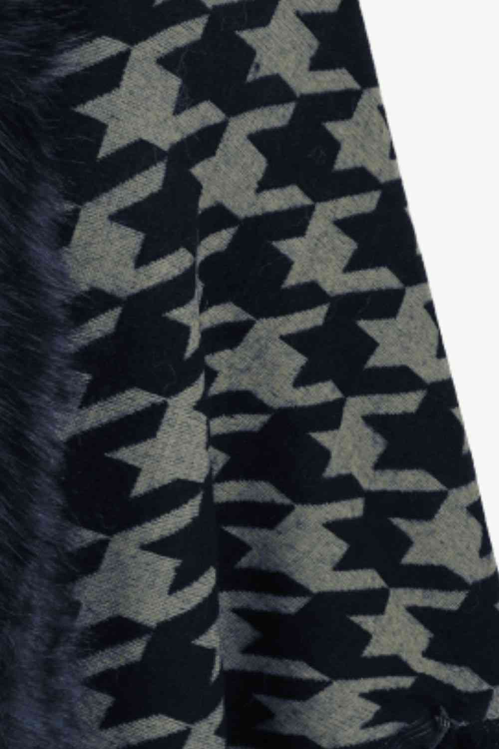 Elegant Houndstooth Fringe Trim Poncho for Chic Style
