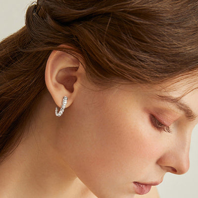 Inlaid Moissanite 925 Sterling Silver C-Hoop Earrings Set