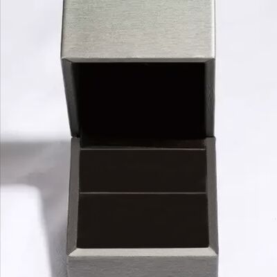Inlaid Zircon 925 Sterling Silver Ring for Elegant Style