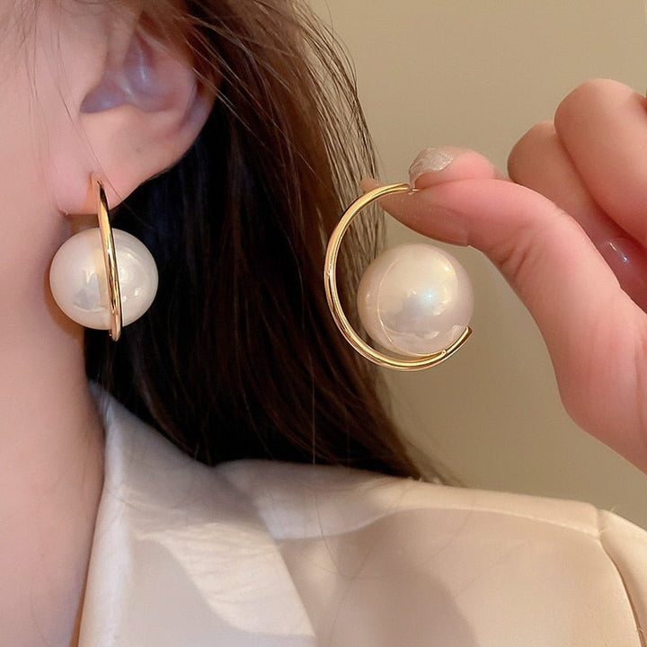 Large Round Imitation Pearl Earrings