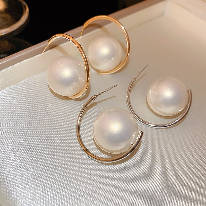 Large Round Imitation Pearl Earrings