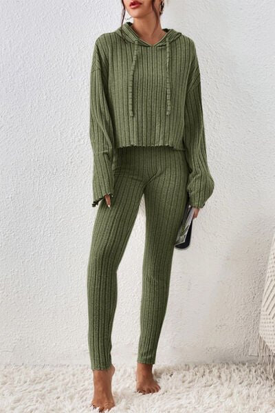 Chic Lettuce Hem Hooded Lounge Set with Relaxed Shoulders and Custom Fit Pants